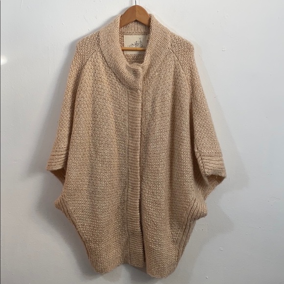 Anthropologie Sweaters - Anthro Angel Of The North Cardigan Sweater